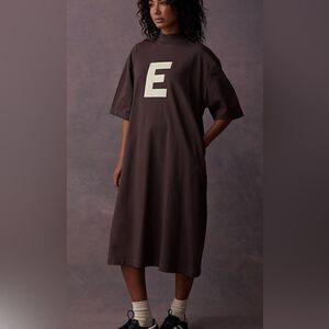 🚨SOLD OUT in STORES🚨  NWT Fear of God ESSENTIALS Spring 2023 Dress